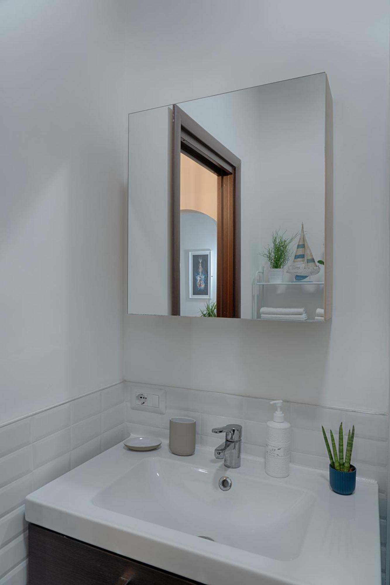 Accogliente Intero Appartamento Rome Exterior photo